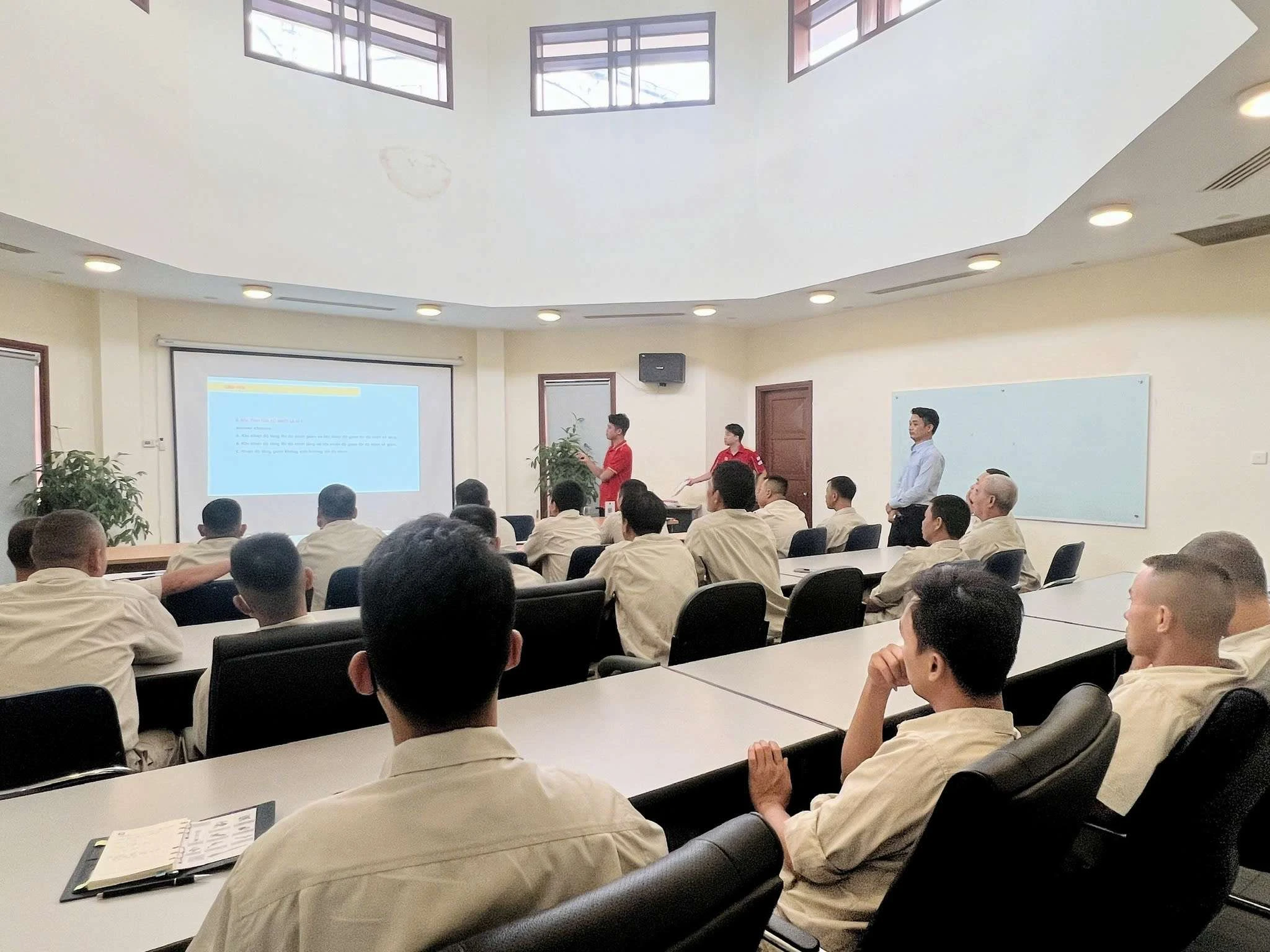 Shell LubeCoach -  Dịch vụ huấn luyện kĩ thuật dầu mỡ nhờn
